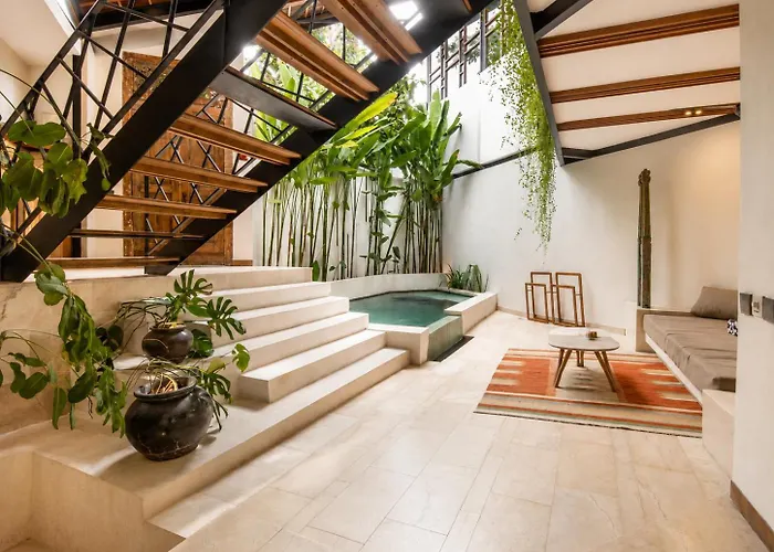 Villa Sleek 2-br Art Deco Villa, 800m To The Canggu